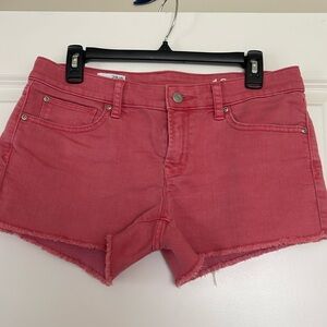Cute salmon, color, gap summer cut off shorts